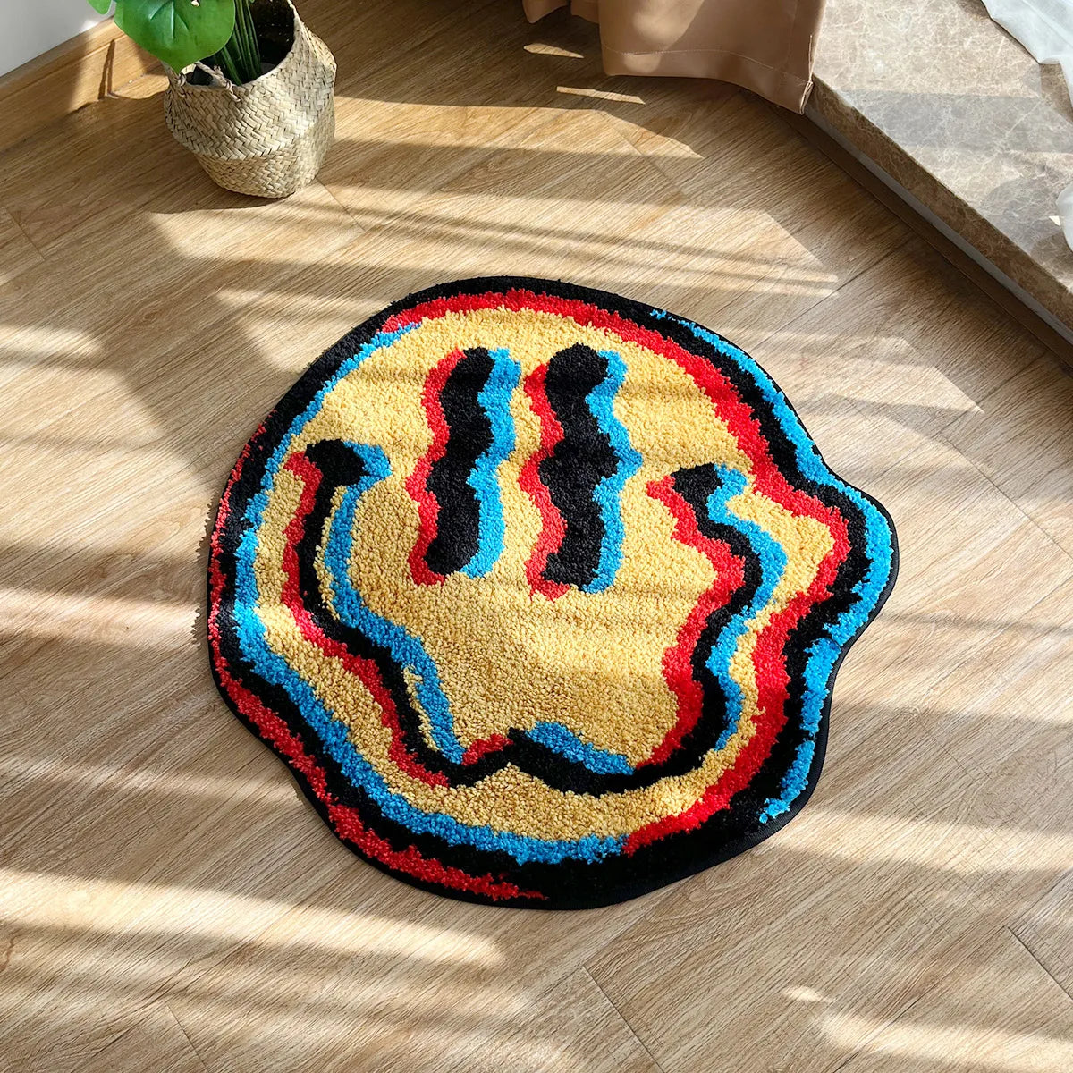 Trippy Smiling Rug - Unique Tufted Design | Ideal Friend Gift | Geeky Bedroom Rug | Home Decor with TPR Non-Slip Backing