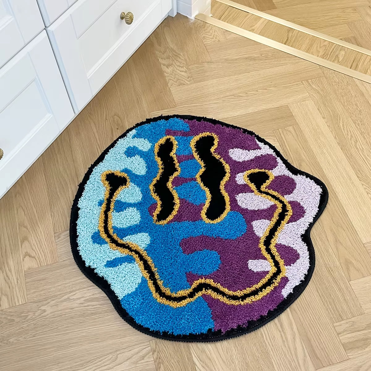 Tufted Magic Trippy Smiling Face Rug Handmade Carpet Custom Rug for Home Decoration or Gift