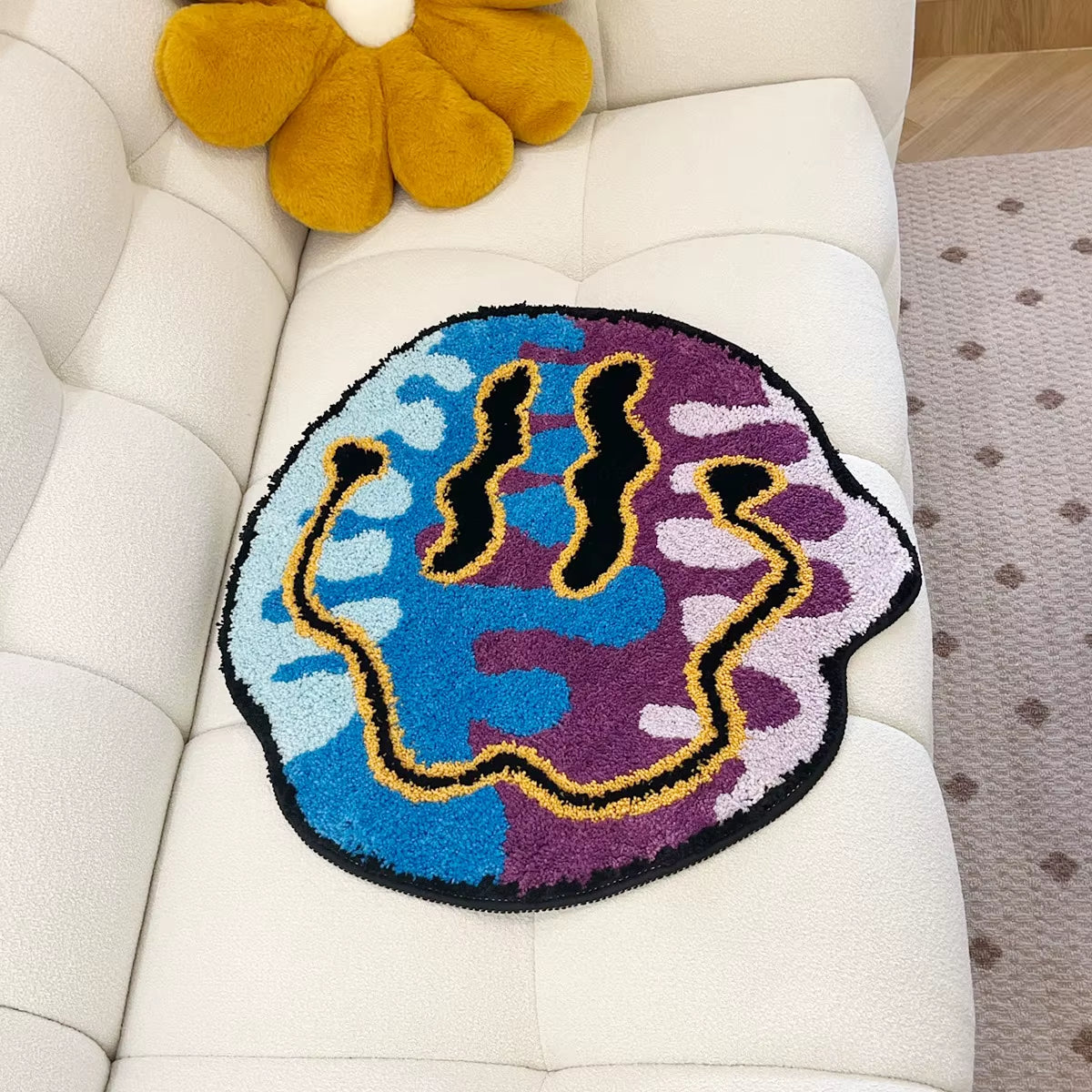 Tufted Magic Trippy Smiling Face Rug Handmade Carpet Custom Rug for Home Decoration or Gift